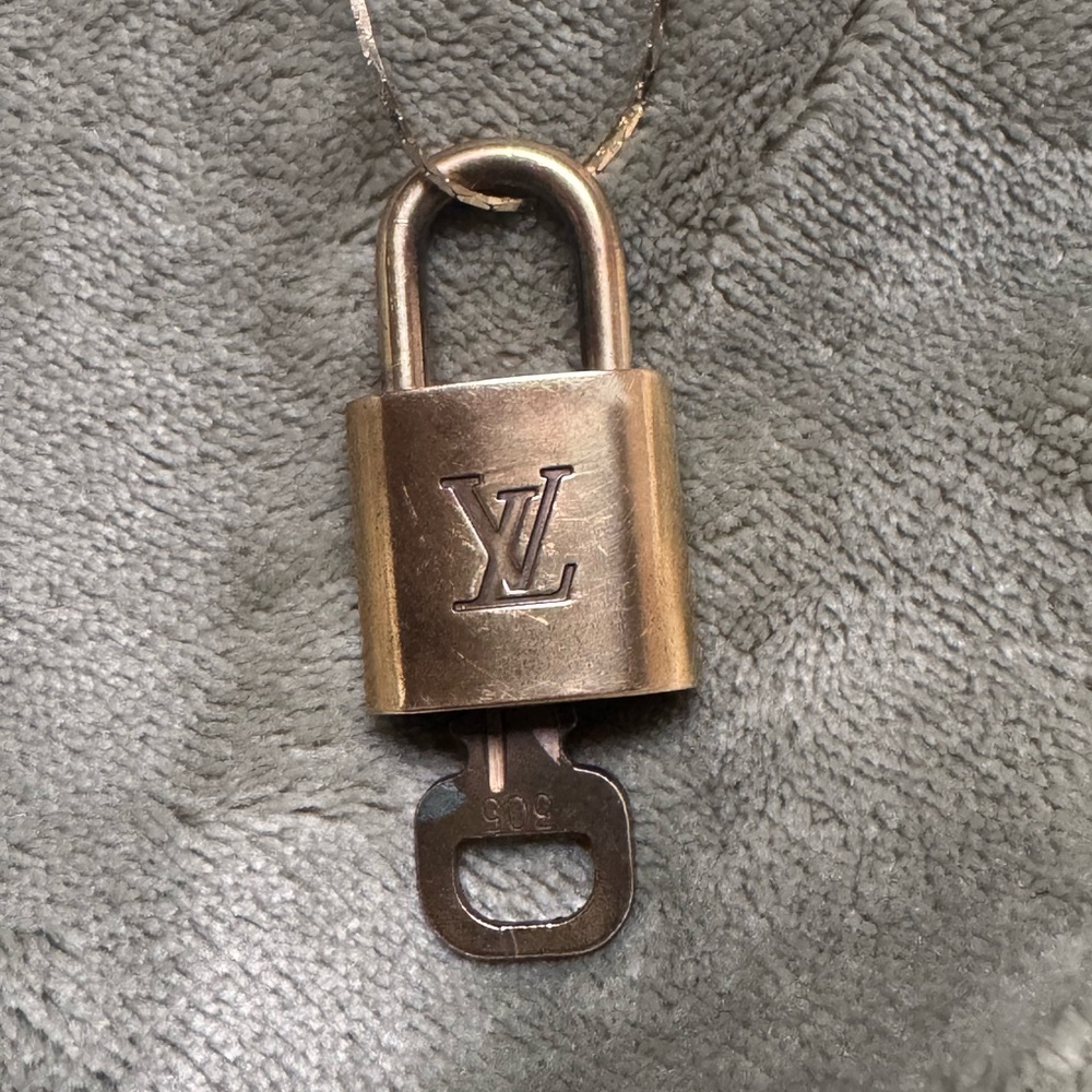 Louis Vuitton Gold Padlock #305 and Key on a gold chain
